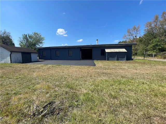 $2,750 | 10 Rhoda Street, Farrell, PA 16121