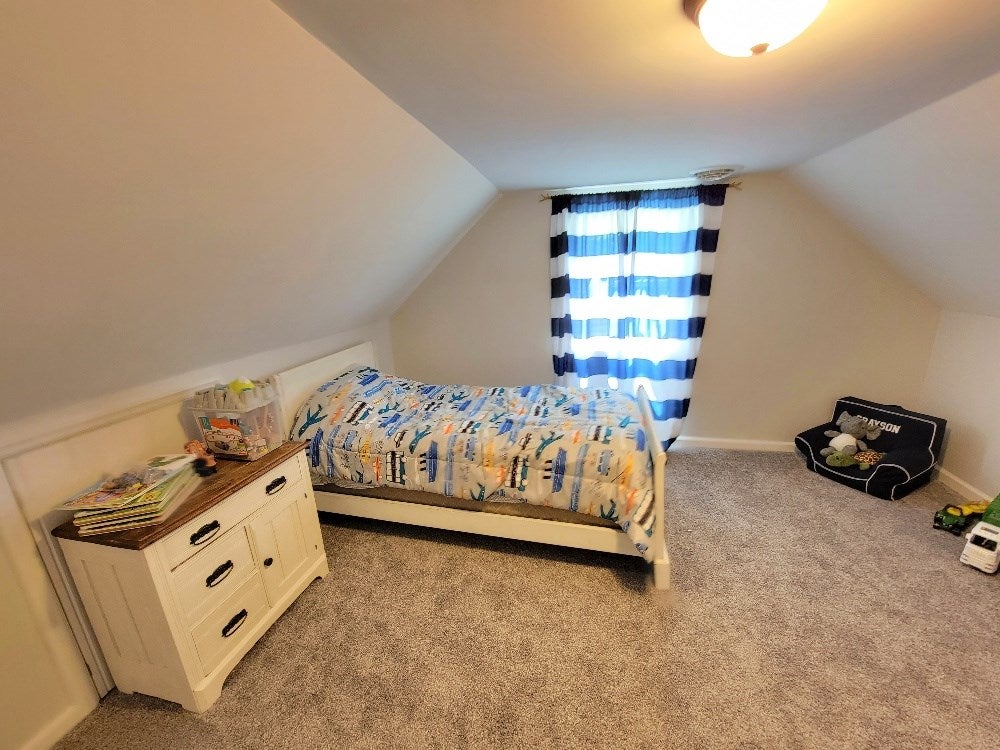 305 Rising Sun Lane Galax, VA 24333 - Photo 13 of 42 Gallery Image 13