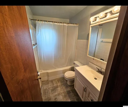 $146,000 | 822 North Branch Avenue, Quincy, IL 62301