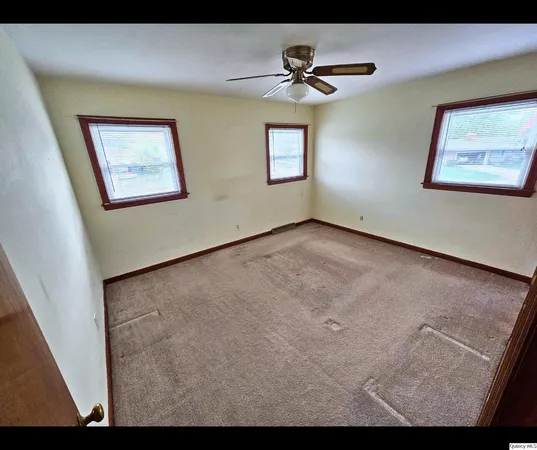 $146,000 | 822 North Branch Avenue, Quincy, IL 62301