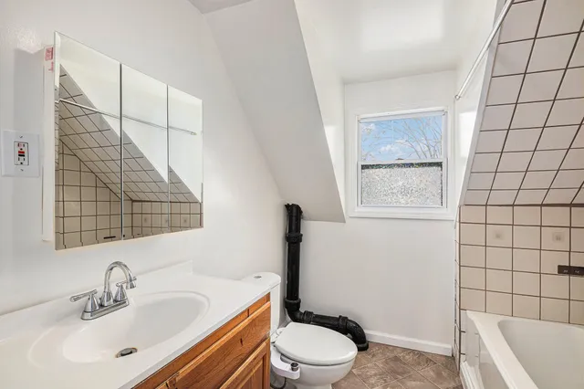 $144,900 | 718 Center Street, Jackson, MI 49202