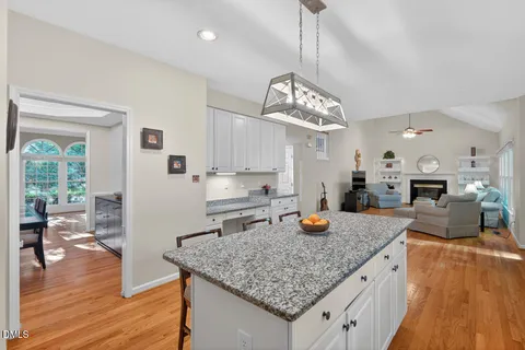 $689,000 | 115 Lonebrook Drive, Chapel Hill, NC 27516