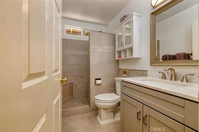 $915,000 | 11849 Kathyann Street, Sylmar, CA 91342