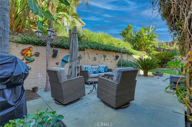 $915,000 | 11849 Kathyann Street, Sylmar, CA 91342