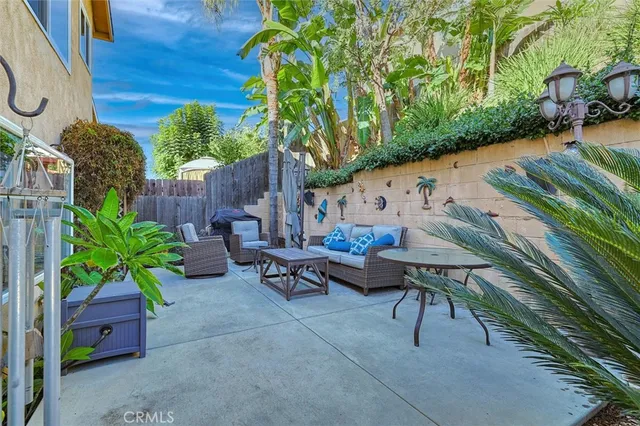 $915,000 | 11849 Kathyann Street, Sylmar, CA 91342