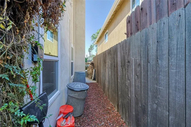 $915,000 | 11849 Kathyann Street, Sylmar, CA 91342