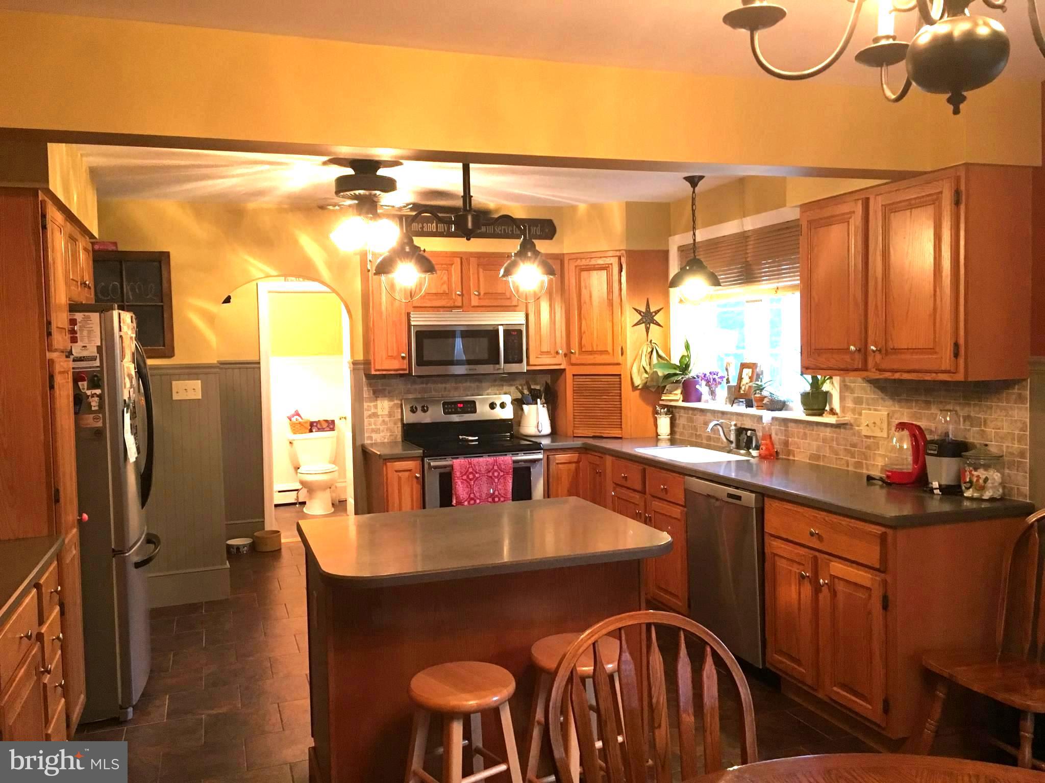 1041 Magazine Road Green Lane, PA 18054 - Photo 14 of 33 Gallery Image 14