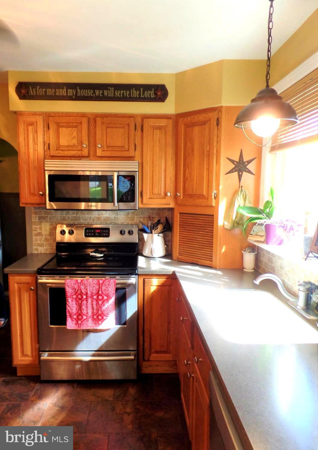 1041 Magazine Road Green Lane, PA 18054 - Photo 15 of 33 Gallery Image 15
