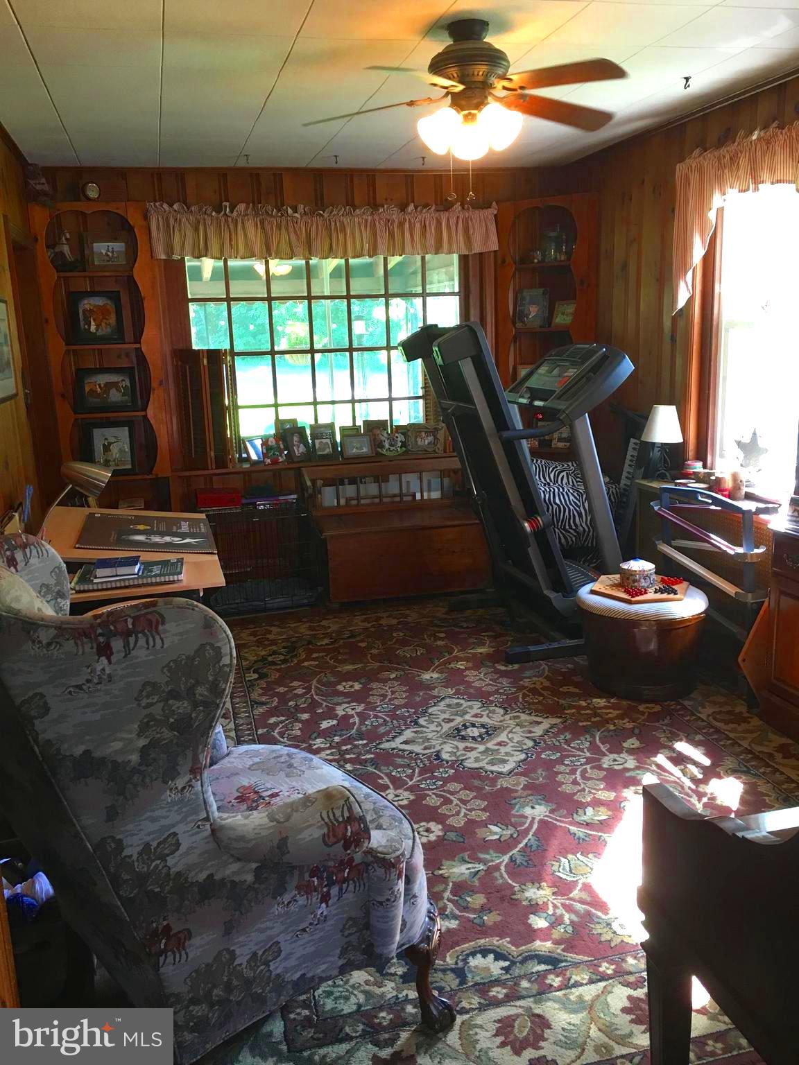 1041 Magazine Road Green Lane, PA 18054 - Photo 17 of 33 Den