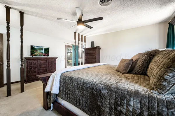 $395,000 | 130 Bailey Avenue, Dumas, TX 79029