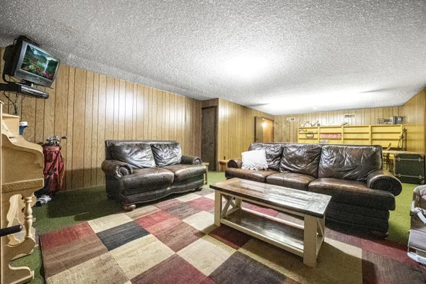 $395,000 | 130 Bailey Avenue, Dumas, TX 79029