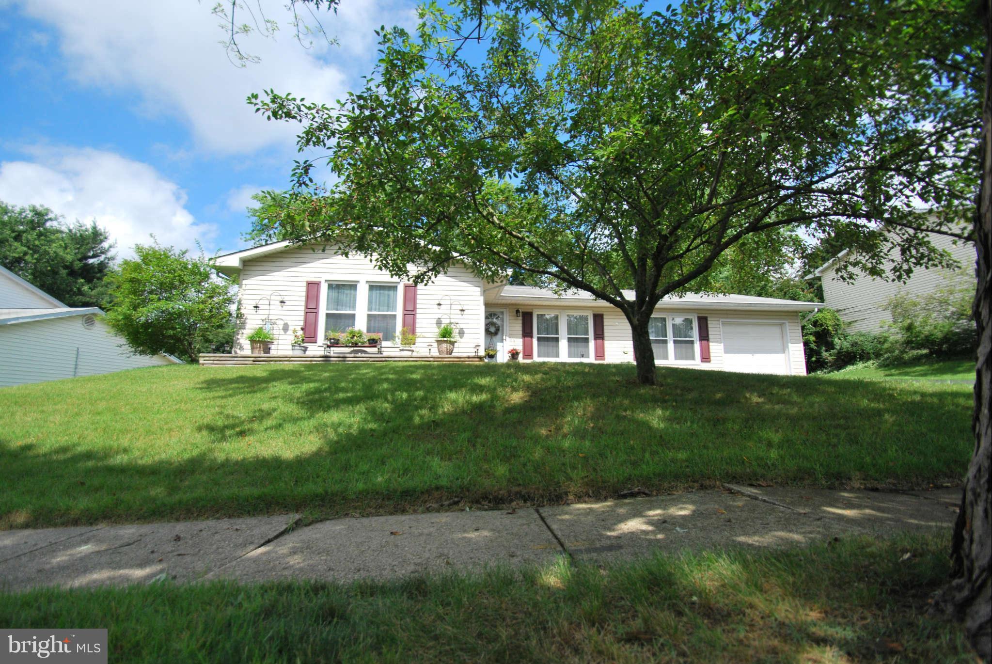 7878 Chalice Road Severn, MD 21144 - Photo 1 of 26 Front of house