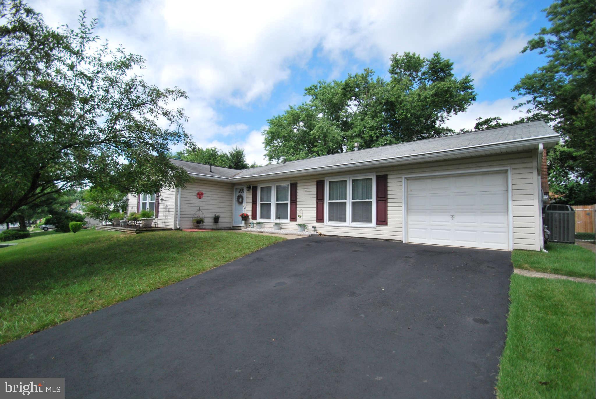7878 Chalice Road Severn, MD 21144 - Photo 2 of 26 Front of house