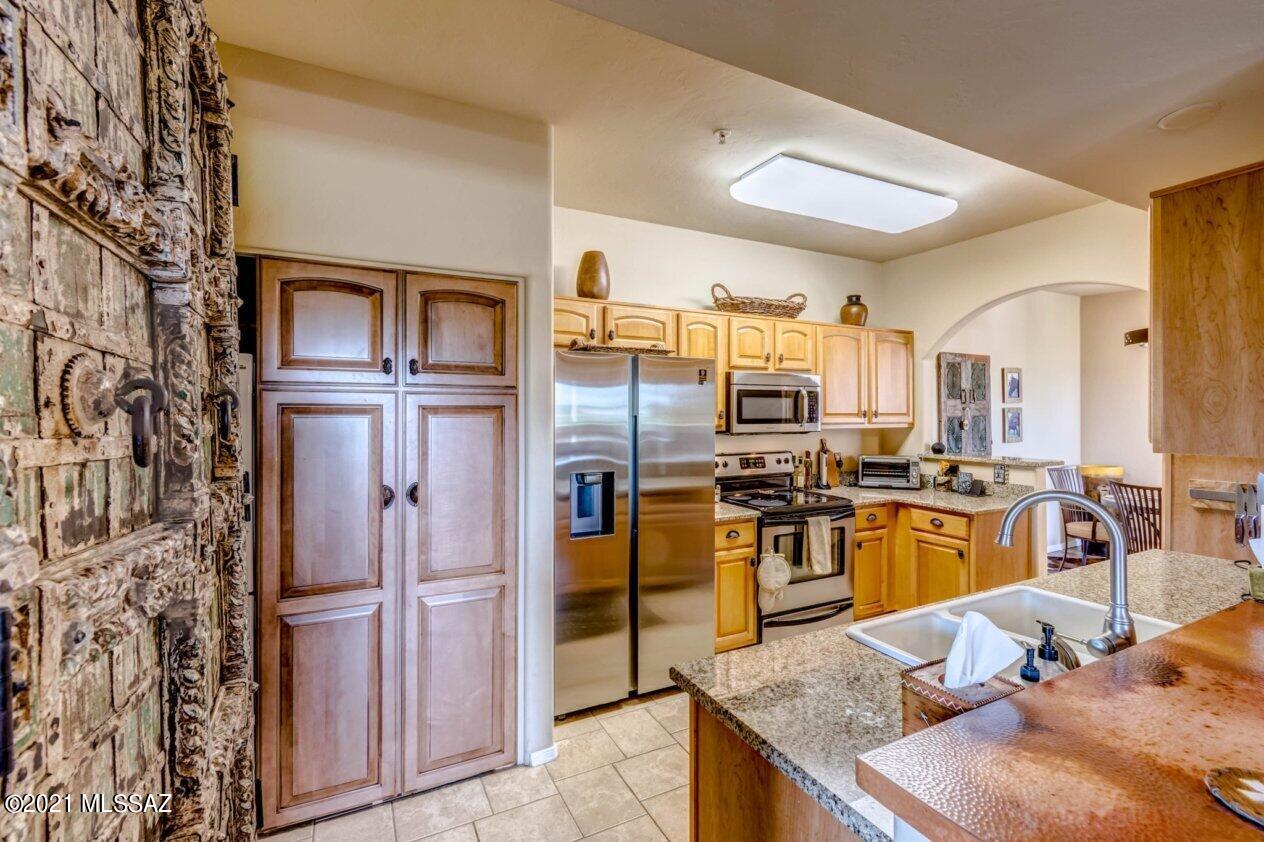 2550 East River Road, Unit 14201 Tucson, AZ 85718 - Photo 13 of 35