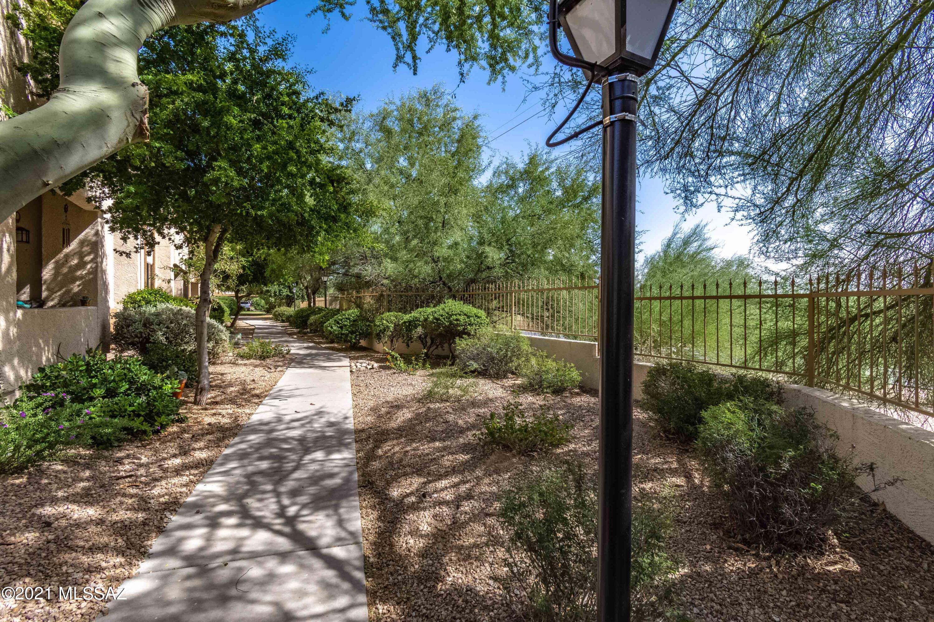 2550 East River Road, Unit 14201 Tucson, AZ 85718 - Photo 29 of 35