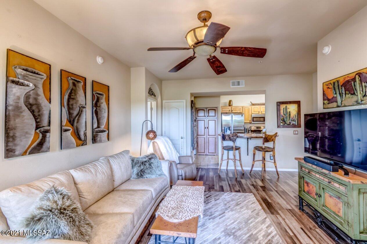 2550 East River Road, Unit 14201 Tucson, AZ 85718 - Photo 6 of 35
