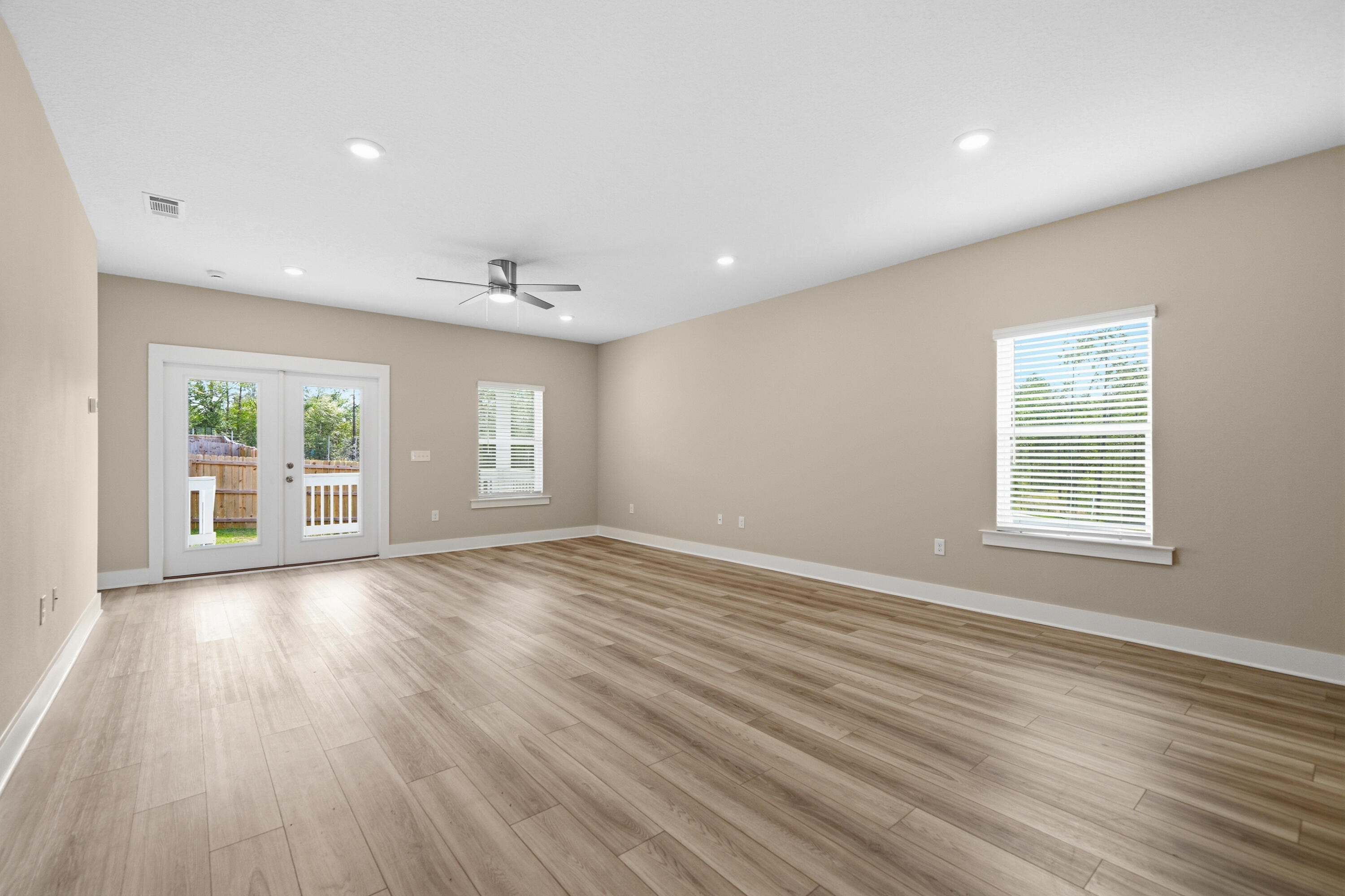 201 Lyla Lane Crestview, FL 32539 - Photo 3 of 31 DSC09838