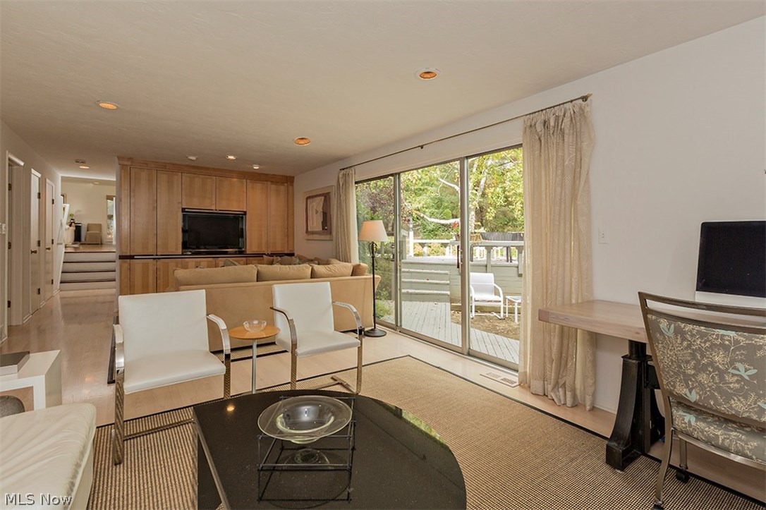 2631 Lander Road Cleveland, OH 44124 - Photo 14 of 30 Gallery Image 14