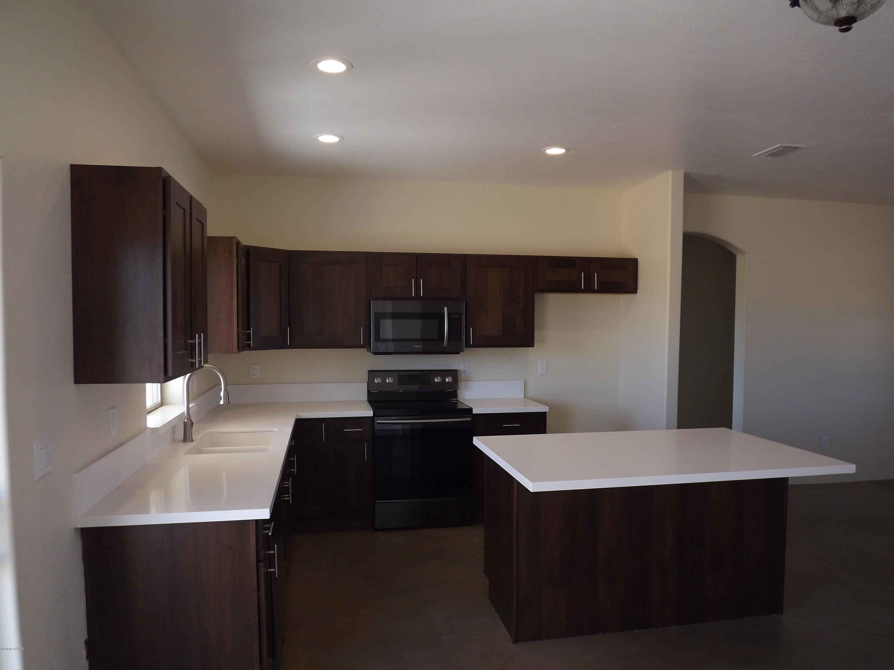 2516 Cielo Road Yucca, AZ 86438 - Photo 13 of 34 021