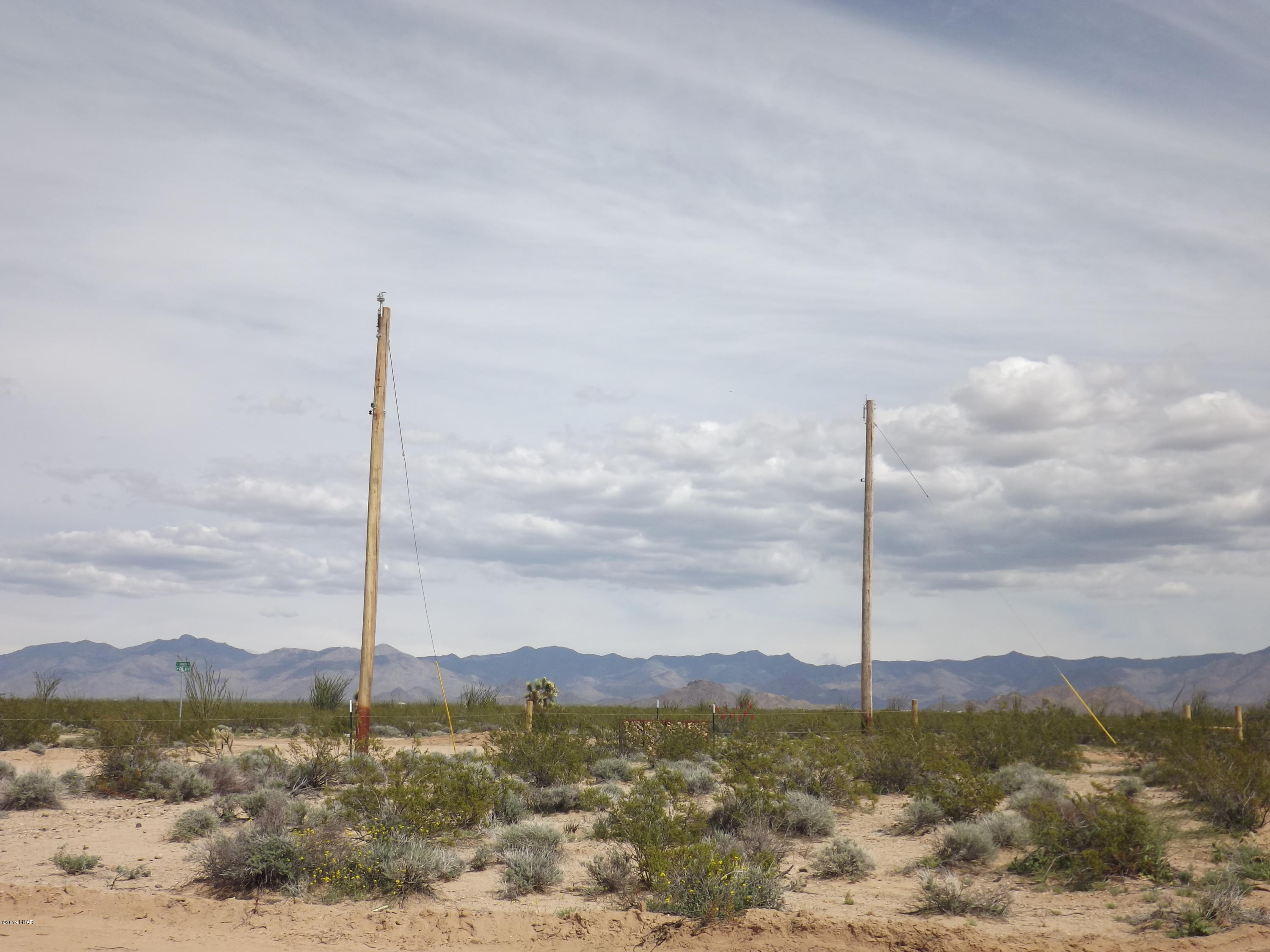 2516 Cielo Road Yucca, AZ 86438 - Photo 25 of 34 March project 020