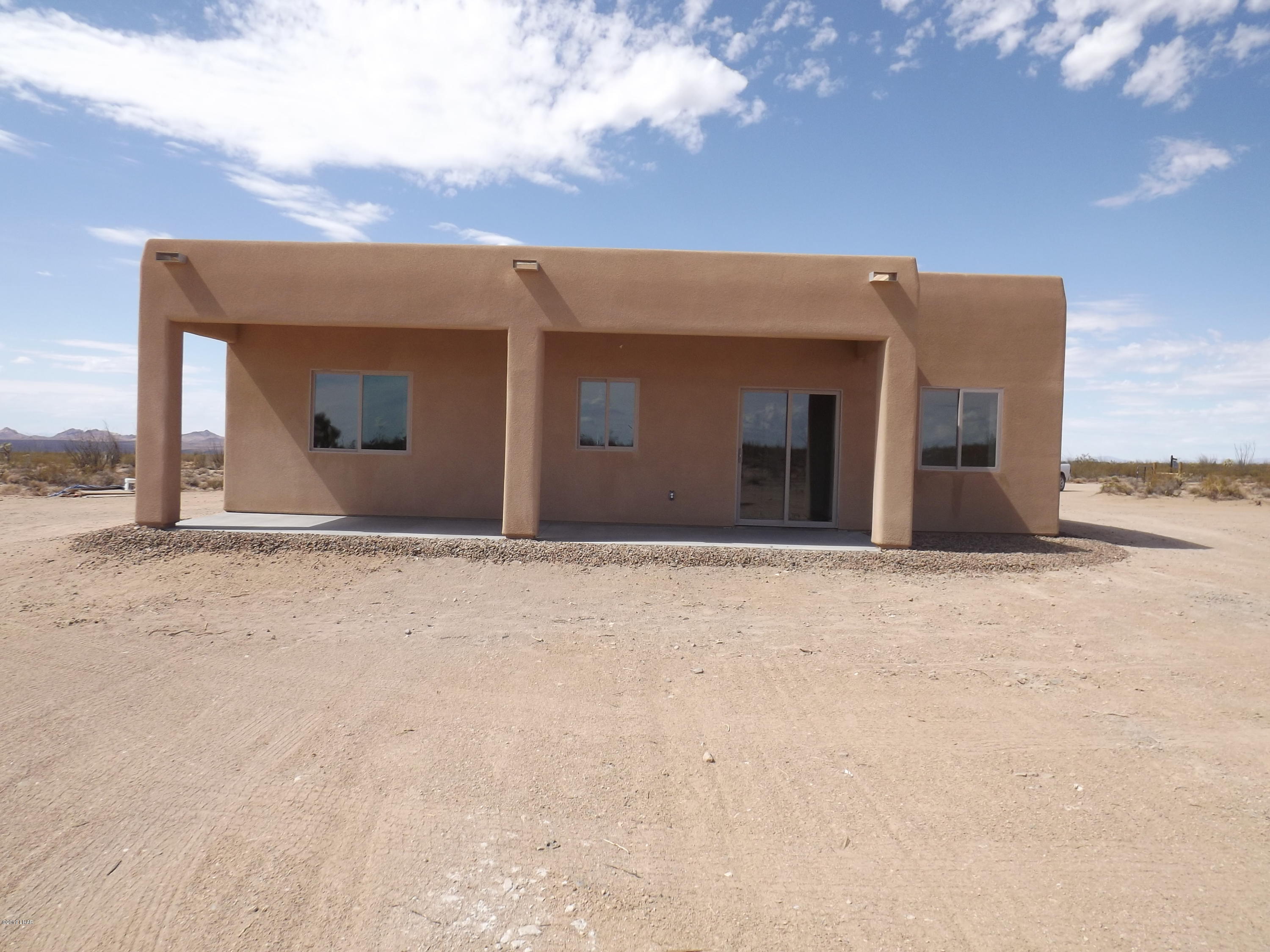 2516 Cielo Road Yucca, AZ 86438 - Photo 5 of 34 October listing & farms pics 008