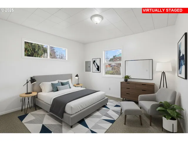 $265,000 | 331 Northeast Laurel Avenue, Myrtle Creek, OR 97457