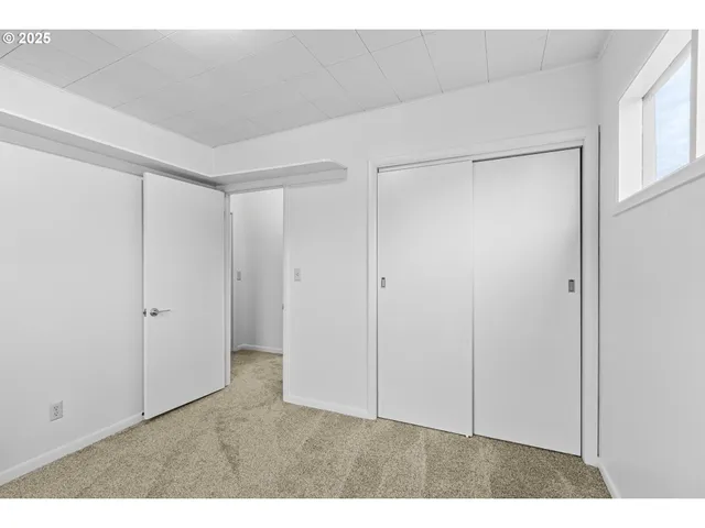 $265,000 | 331 Northeast Laurel Avenue, Myrtle Creek, OR 97457