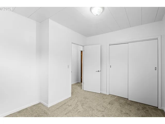 $265,000 | 331 Northeast Laurel Avenue, Myrtle Creek, OR 97457