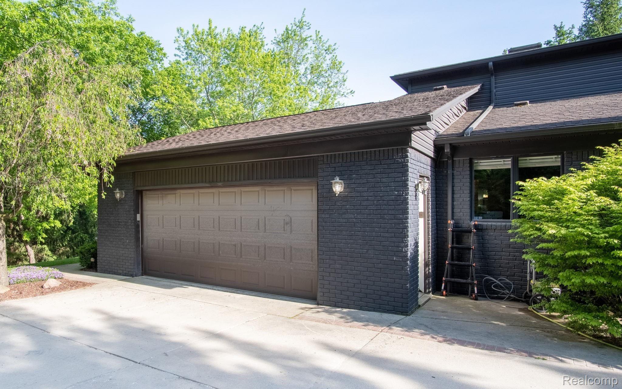 3280 Hadden Road Rochester, MI 48306 - Photo 48 of 63 46-web-or-mls-3280-Hadden-Rd-46.jpg