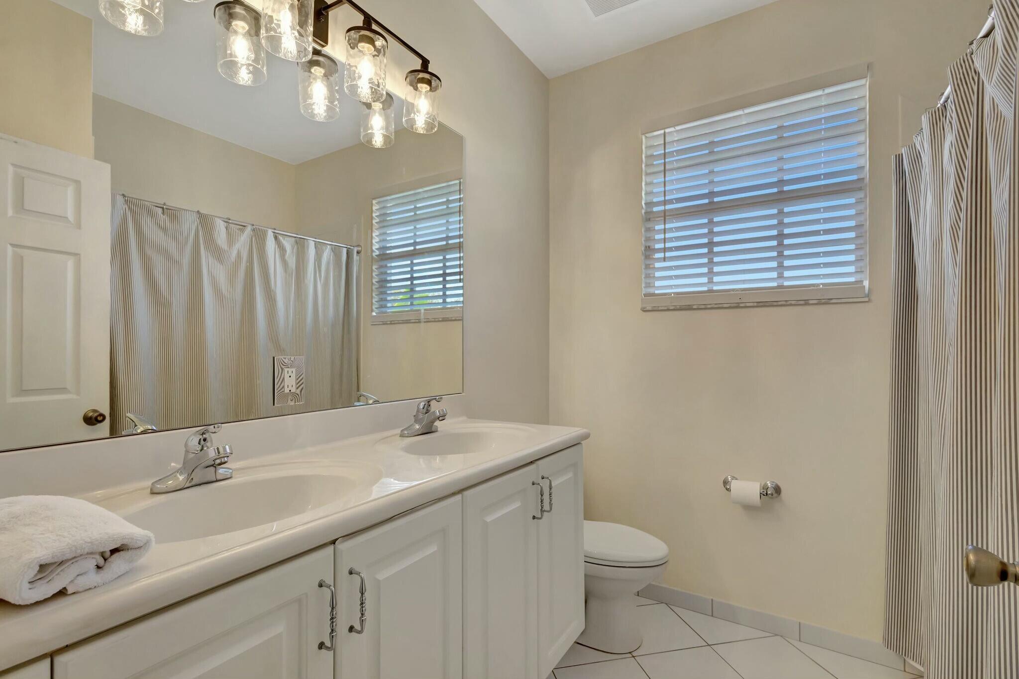 106 Via Santa Cruz Jupiter, FL 33458 - Photo 34 of 71 tempImageFaGPGL