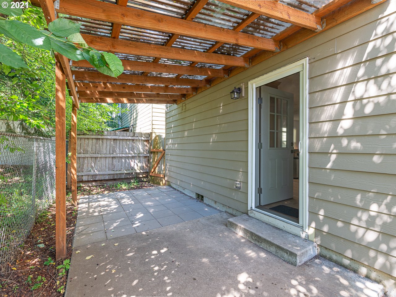 7825 Southeast Harney Street Portland, OR 97206 - Photo 25 of 30