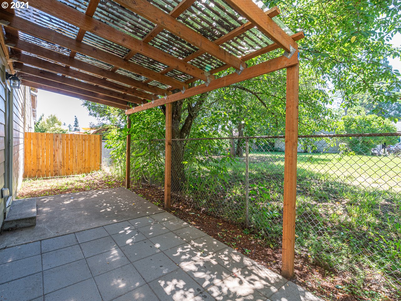 7825 Southeast Harney Street Portland, OR 97206 - Photo 27 of 30