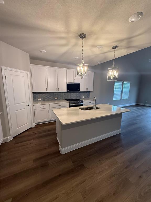 6632 Vly Lk Lane Crowley, TX 76036 - Photo 4 of 32