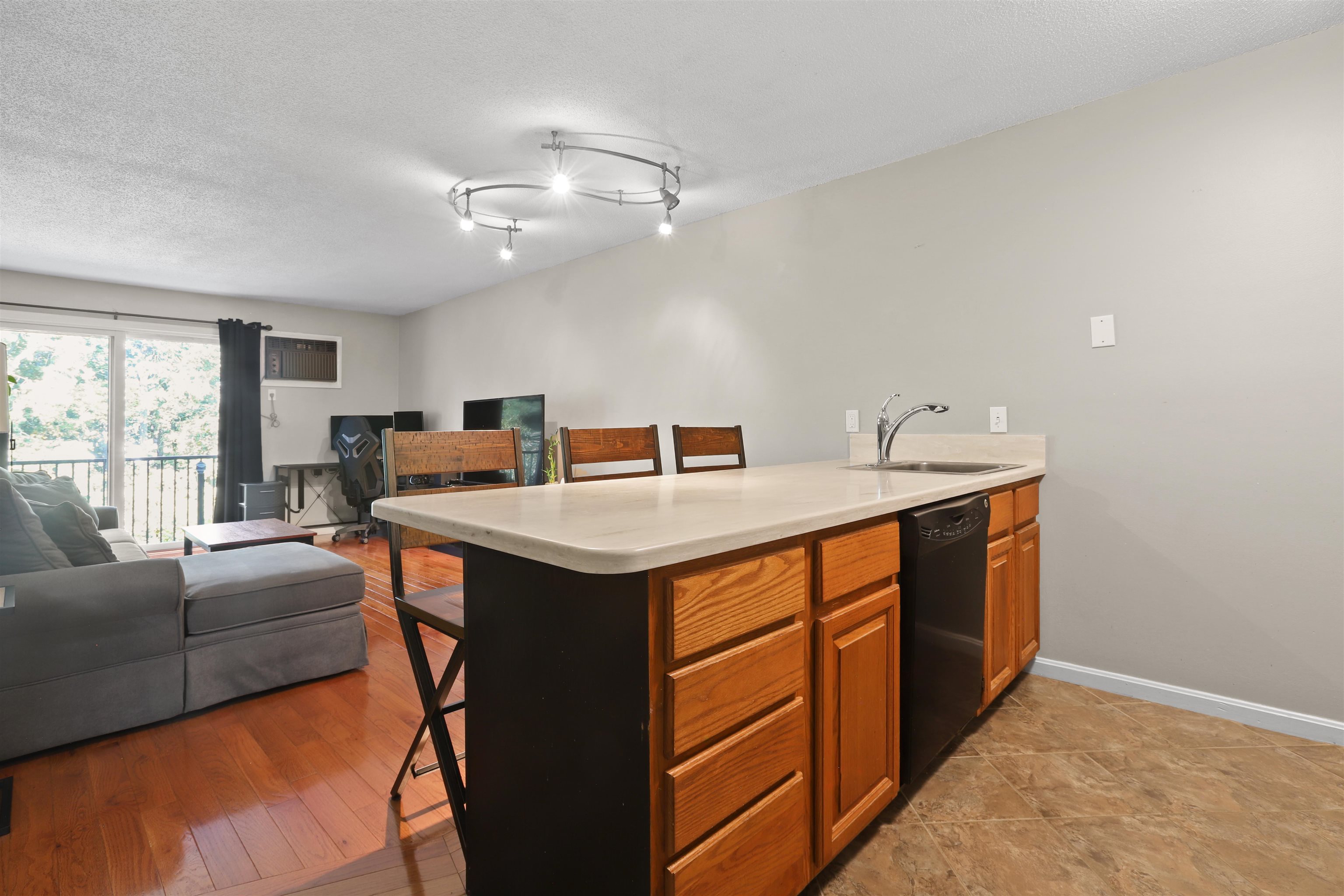 120 Fisherville Road, Unit 26 Concord, NH 03303 - Photo 6 of 23 Gallery Image 6