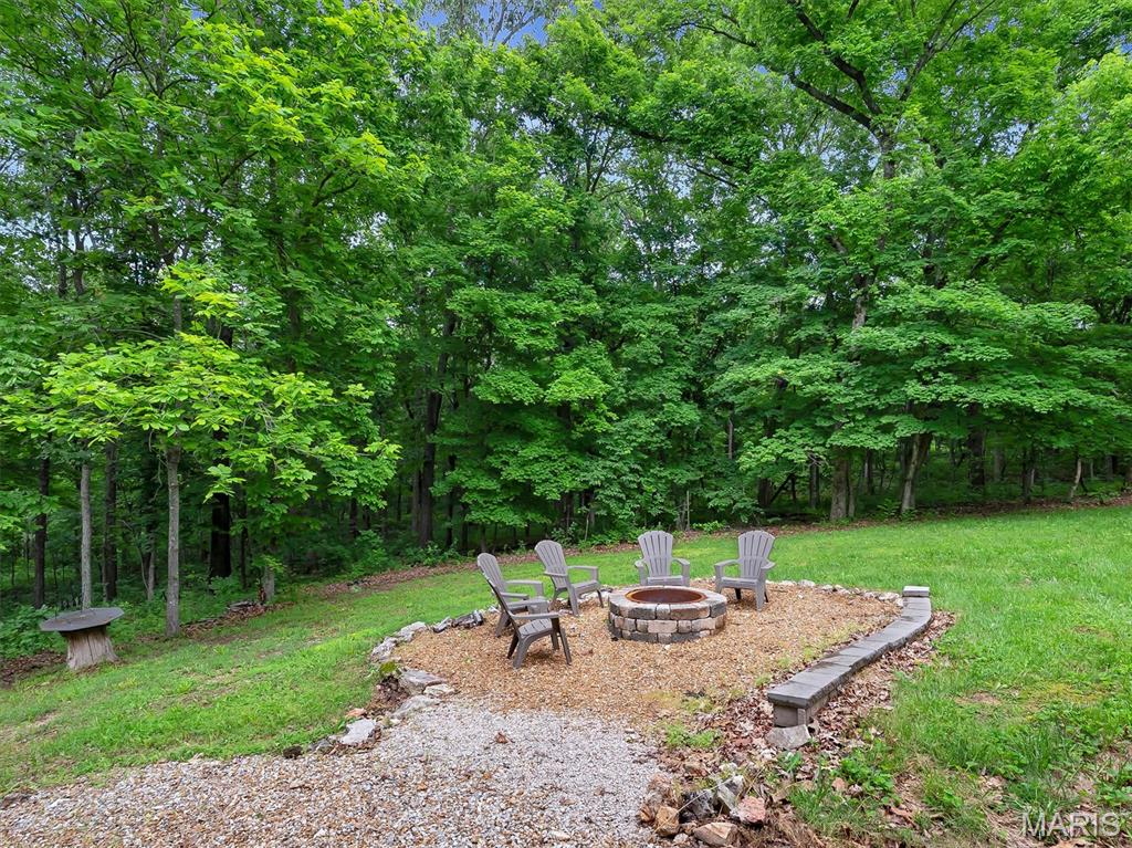 10131 Deer Run Road Bourbon, MO 65441 - Photo 32 of 47