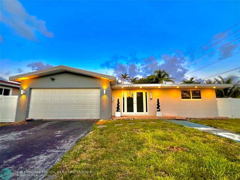 303 North Rainbow Dr  