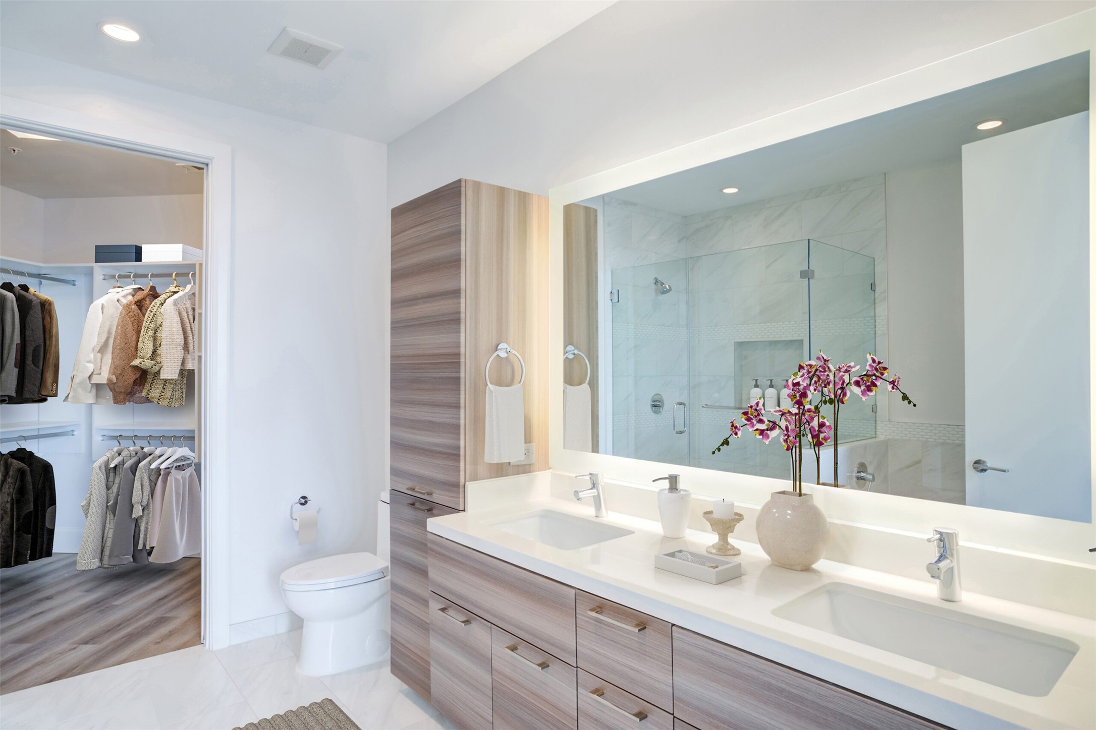 3333 Lake Street, Unit TH5 Houston, TX 77098 - Photo 36 of 50 a bathroom with a granite countertop sink and a mirror