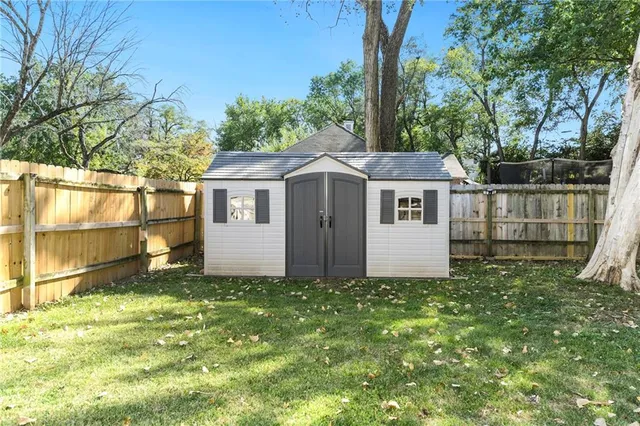 $304,900 | 8855 East 53rd Terrace, Raytown, MO 64133