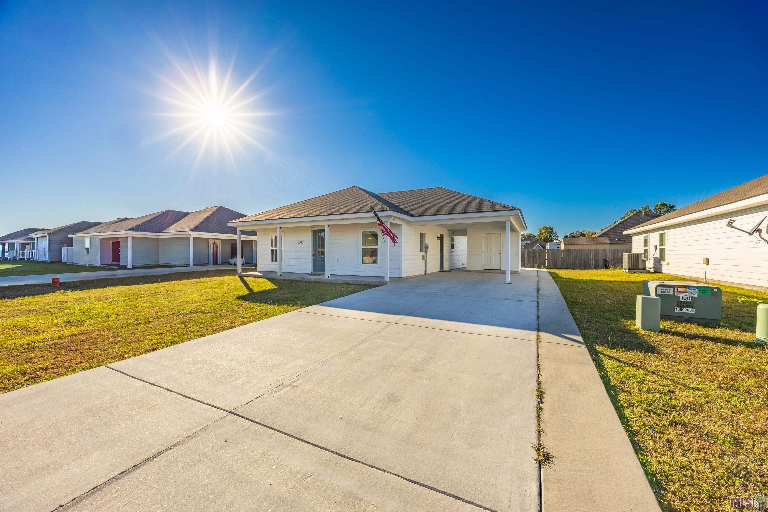 2552 Pineneedle Street Thibodaux, LA 70301 - Photo 2 of 18