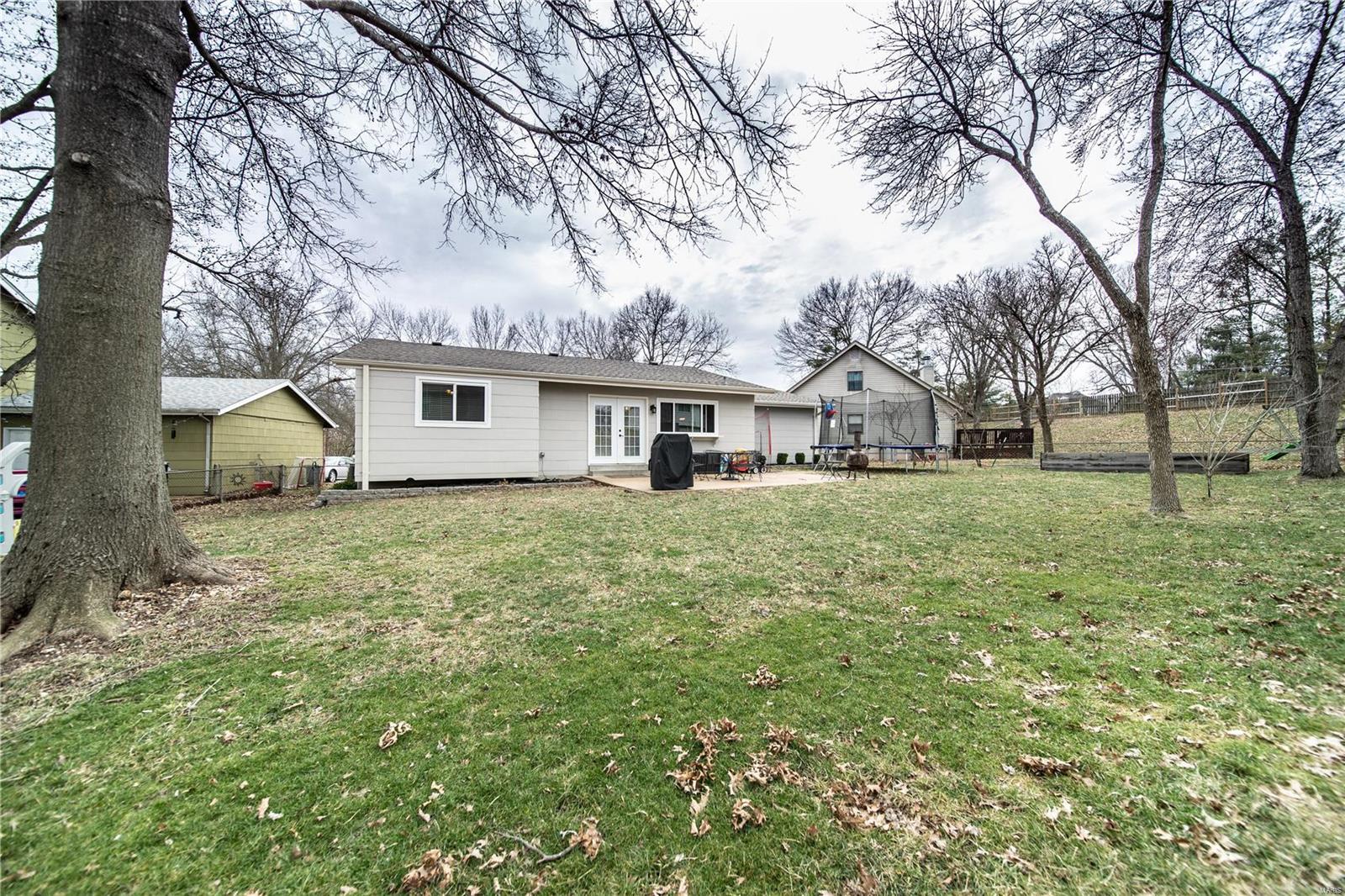 699 Walnut Point Court Ballwin, MO 63021 - Photo 20 of 28
