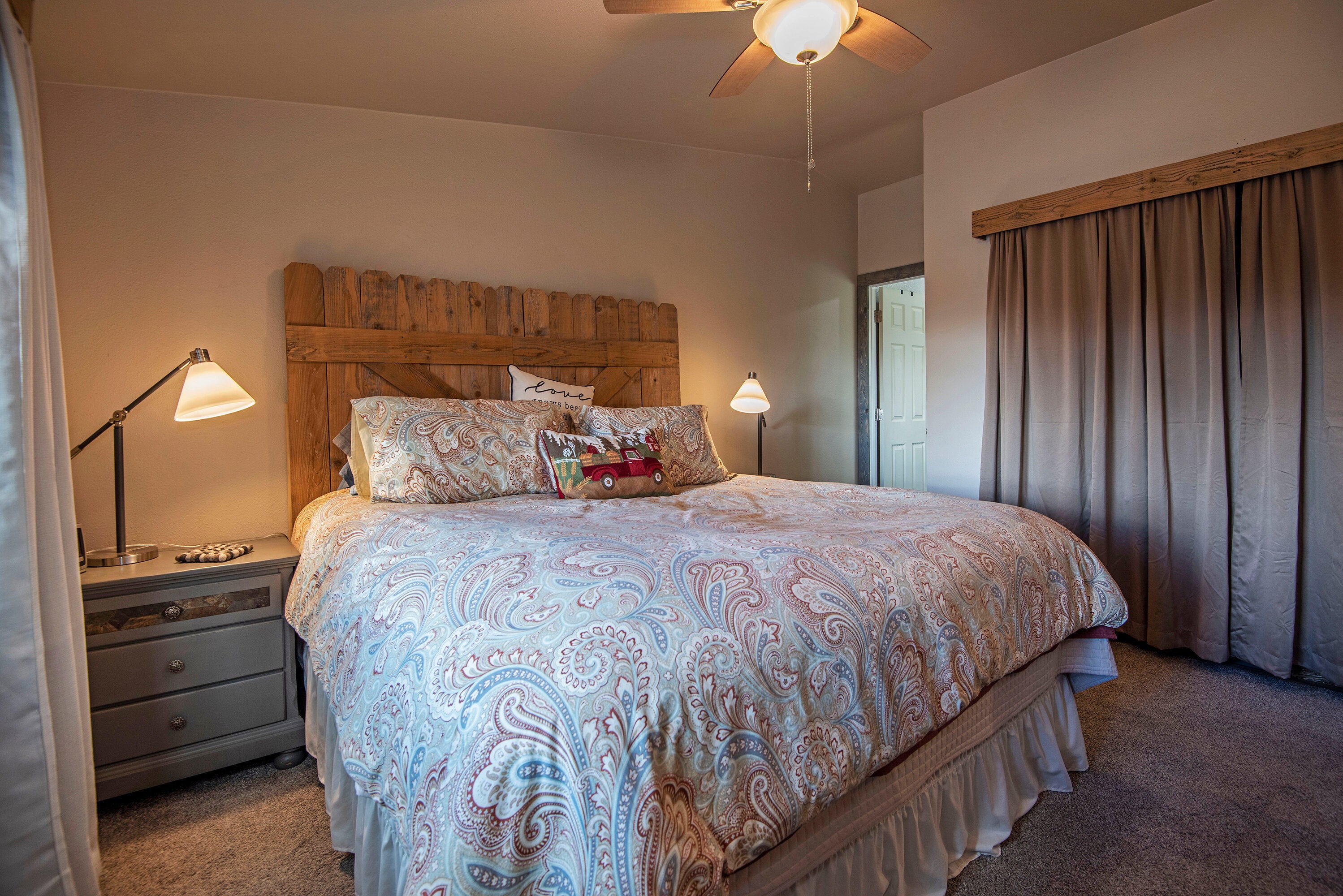 12608 Southeast Bridge Road Prineville, OR 97754 - Photo 9 of 25 12608 SE Bridge Rd Prineville-print-012-