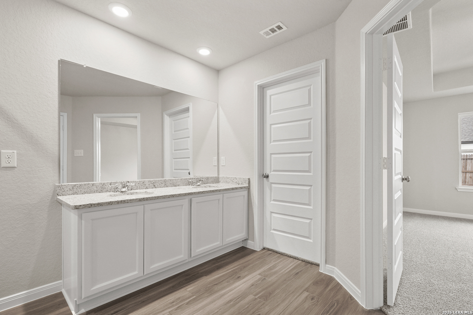 1208 Sweden Seguin, TX 78155 - Photo 18 of 32