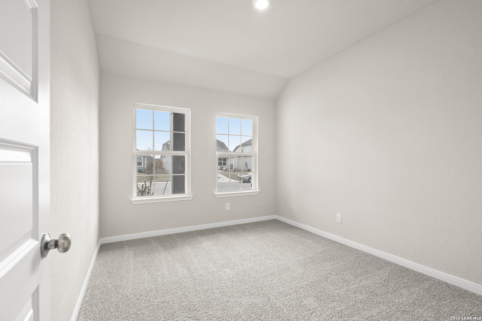 1208 Sweden Seguin, TX 78155 - Photo 7 of 32
