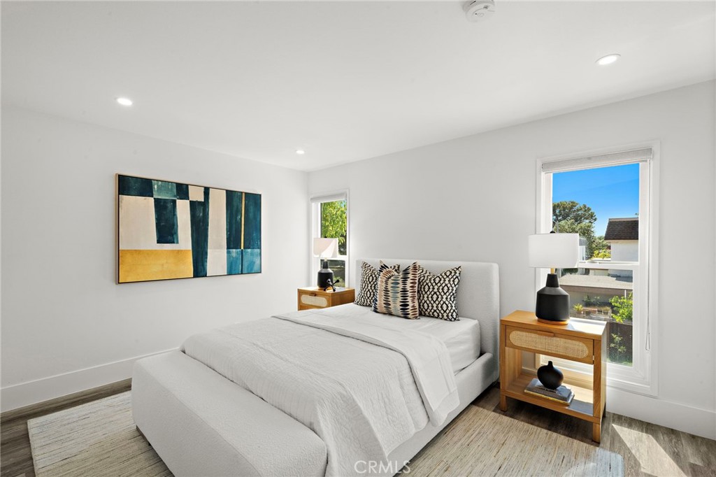 33 Seton Road Irvine, CA 92612 - Photo 19 of 40 Bedroom two