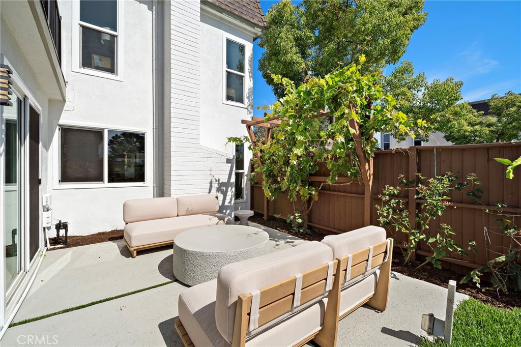 33 Seton Road Irvine, CA 92612 - Photo 28 of 40