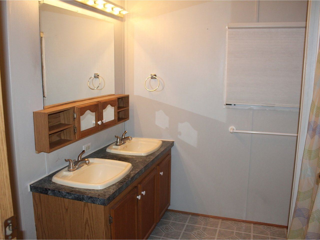 94 Wilmington Road Colchester, VT 05446 - Photo 7 of 11 Gallery Image 7