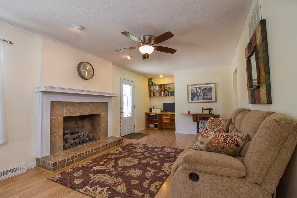 313 Five Forks Road Anderson, SC 29621 - Photo 8 of 34