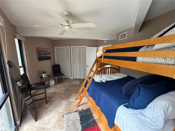 $2,000 | 15760 Southeast 140th Avenue, Weirsdale, FL 32195