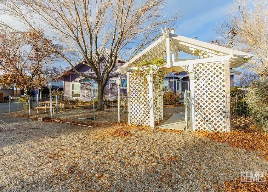 Undisclosed Address Ridgecrest, CA 93555 - Photo 3 of 27