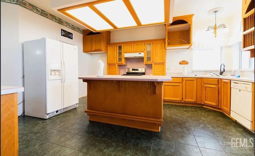 Undisclosed Address Ridgecrest, CA 93555 - Photo 10 of 27